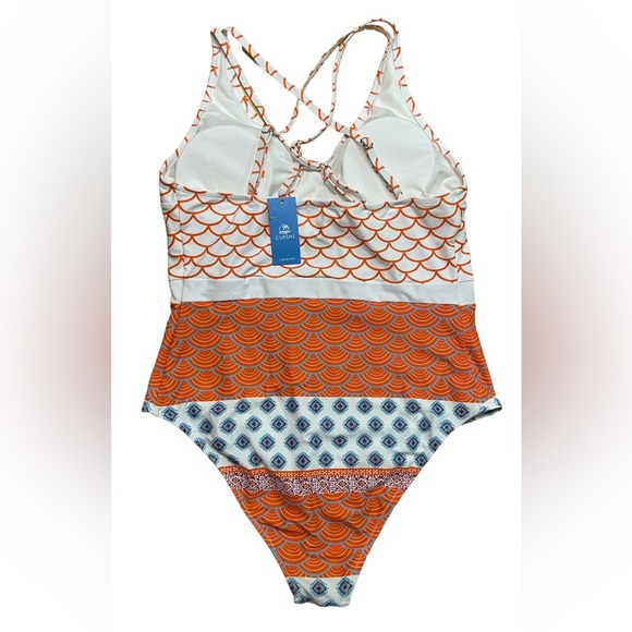 One-Piece Scale Print Swimsuit - Picture 5 of 5